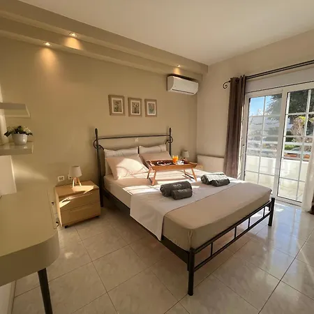 Aura Apartment