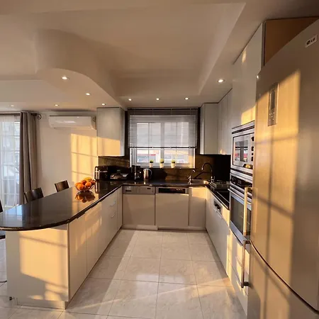 Aura Appartement Rhodes City